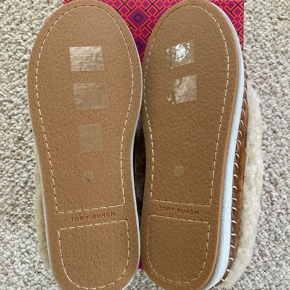 Tory Burch Shearling Slipper - Picture 3 of 4
